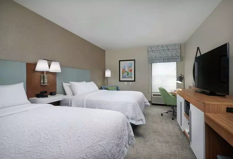 Отель Hampton Inn Louisville I65 @ Brooks Rd