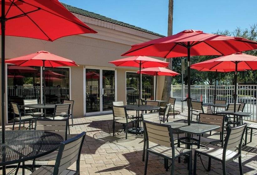 فندق Hampton Inn Orlando/lake Buena Vista