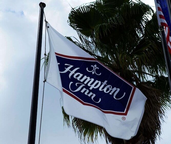 فندق Hampton Inn Orlando/lake Buena Vista