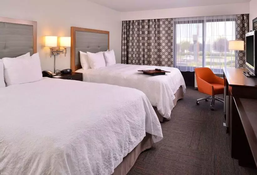 호텔 Hampton Inn Portland East