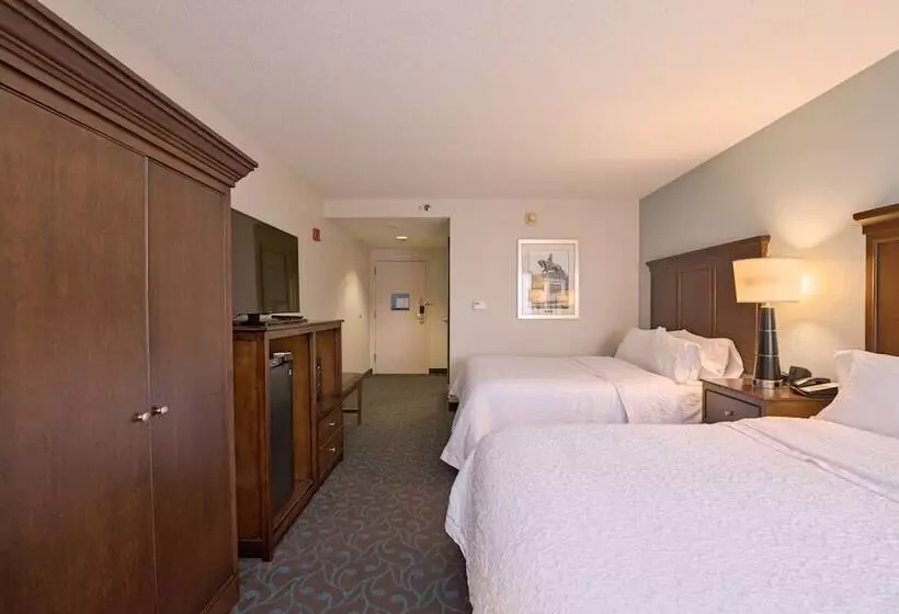 酒店 Hampton Inn Portsmouth Central