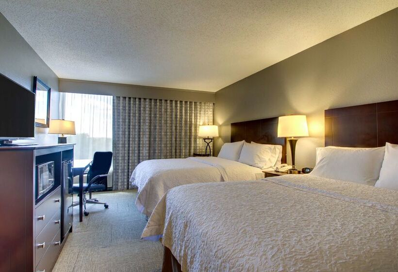 Отель Hampton Inn Rolla