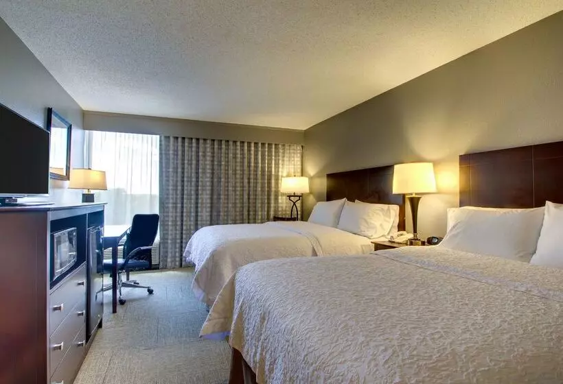 Отель Hampton Inn Rolla