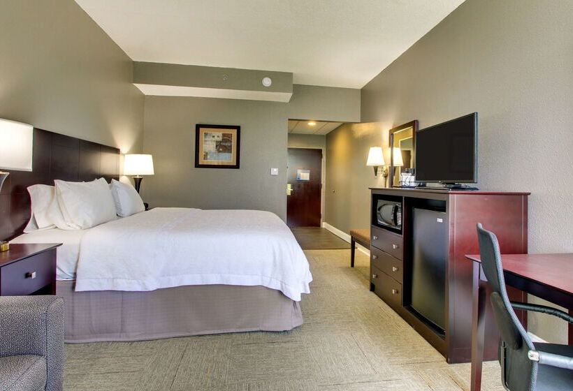 Отель Hampton Inn Rolla