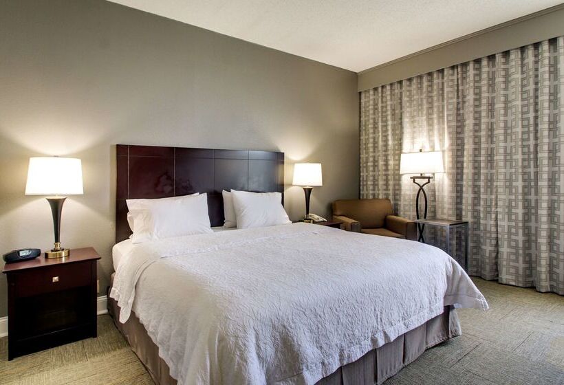 Отель Hampton Inn Rolla