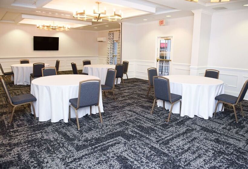 هتل Hampton Inn & Suites Charlotte/south Park At Phillips Place