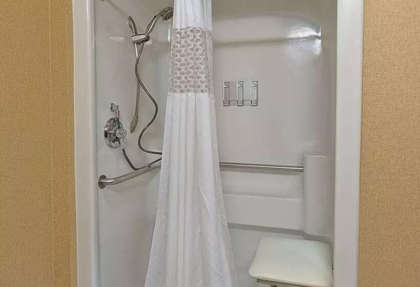 هتل Hampton Inn & Suites Phoenix/scottsdale