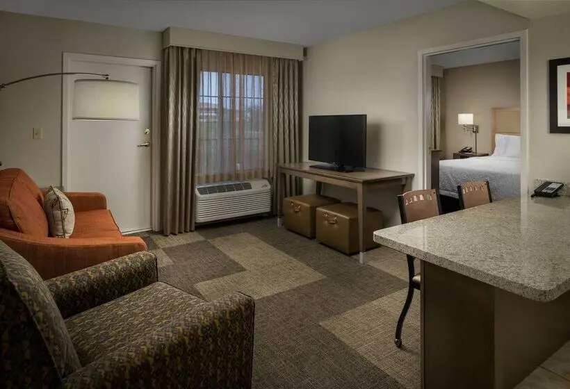 هتل Hampton Inn & Suites Phoenix/scottsdale