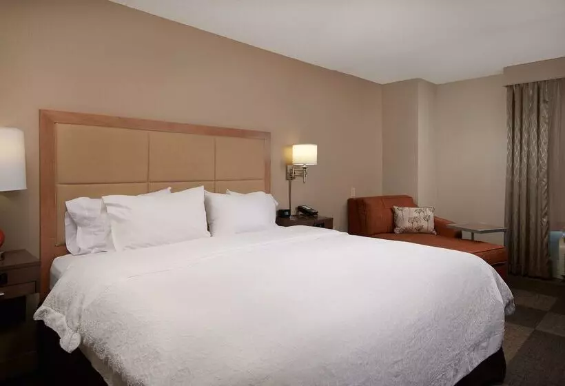 هتل Hampton Inn & Suites Phoenix/scottsdale