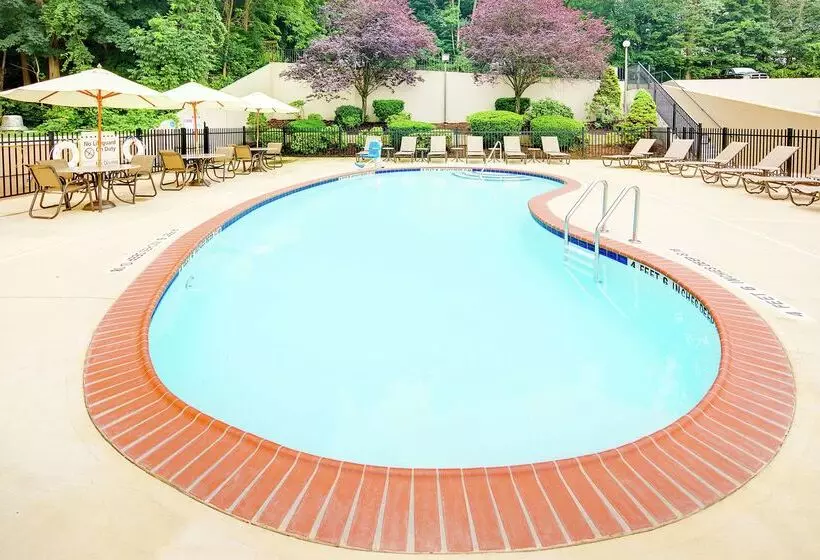 Otel Hampton Inn White Plains/tarrytown