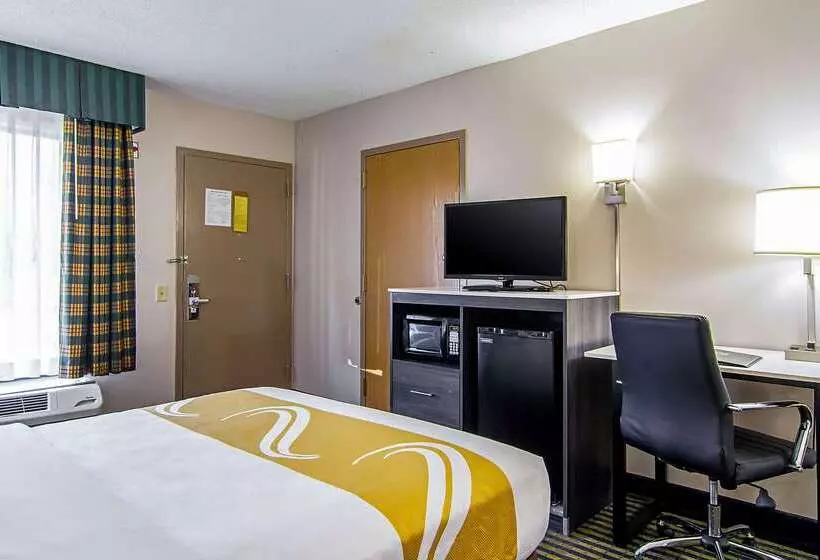 ホテル Quality Inn  Savannah I95