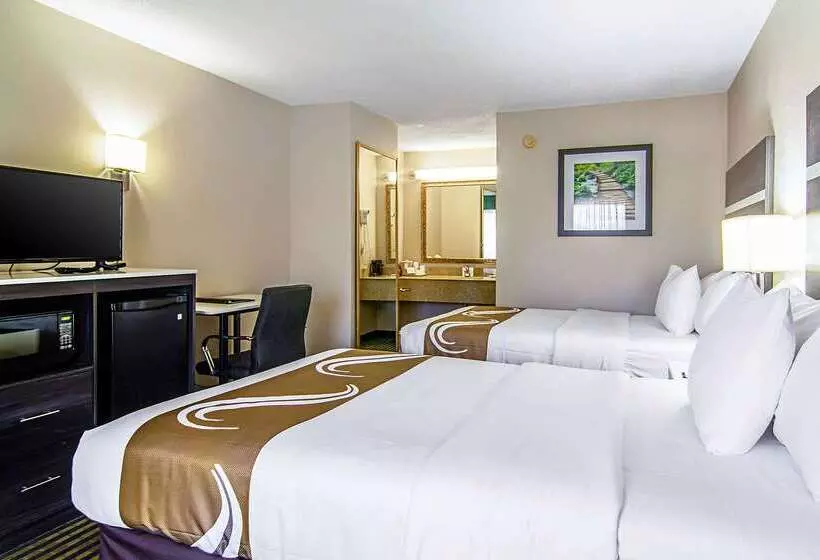 ホテル Quality Inn  Savannah I95