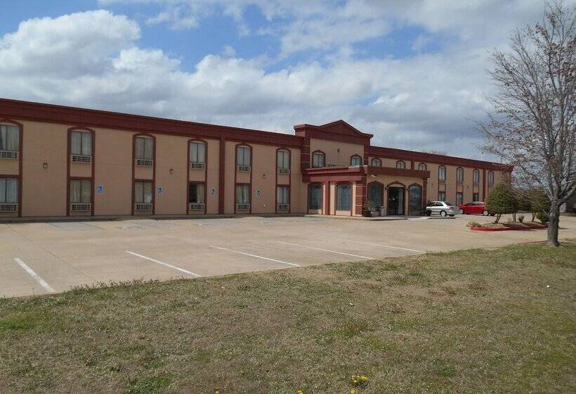 בית מלון כפרי Rest Inn Fort Smith