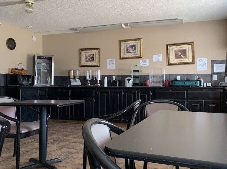 בית מלון כפרי Rest Inn Fort Smith