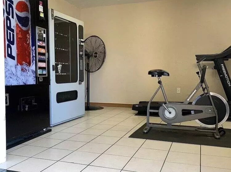 ホテル Rest Inn Fort Smith