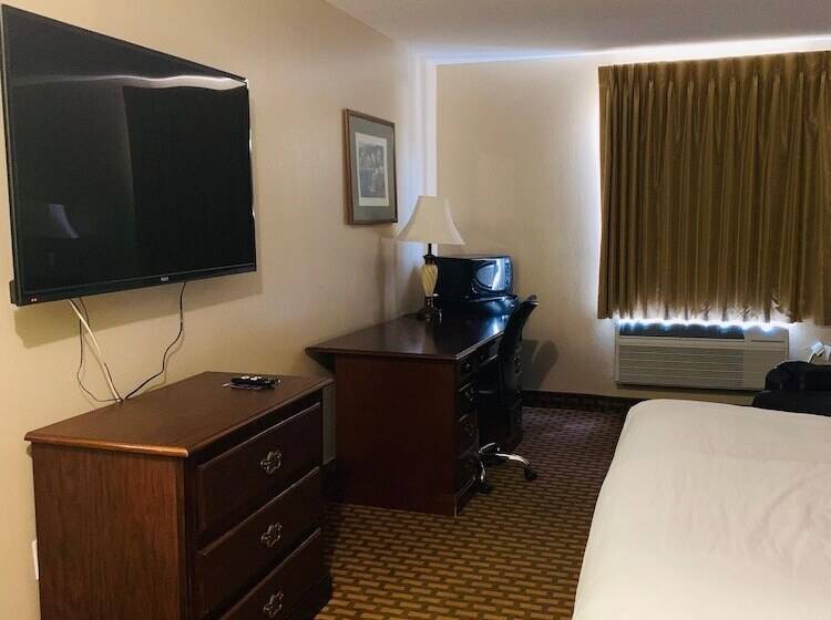 בית מלון כפרי Rest Inn Fort Smith