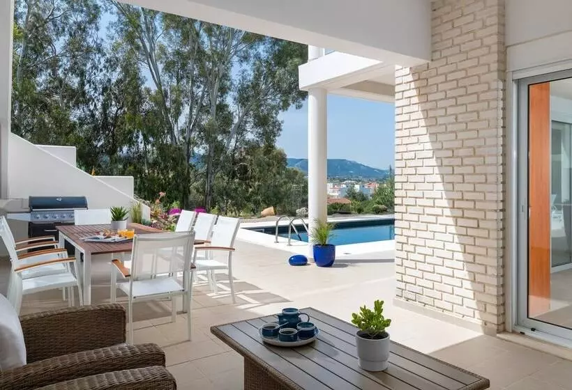 Hilltop Luxury Villa