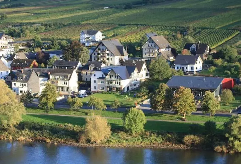 Majatalo Weinbergs Loge