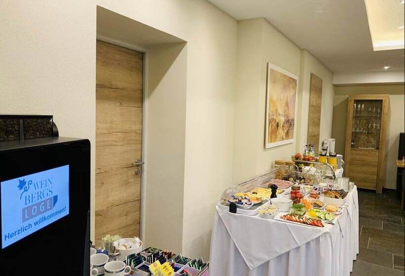 פנסיון Weinbergs Loge