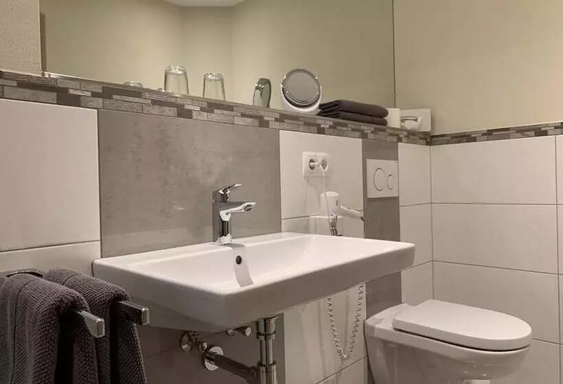 Majatalo Weinbergs Loge