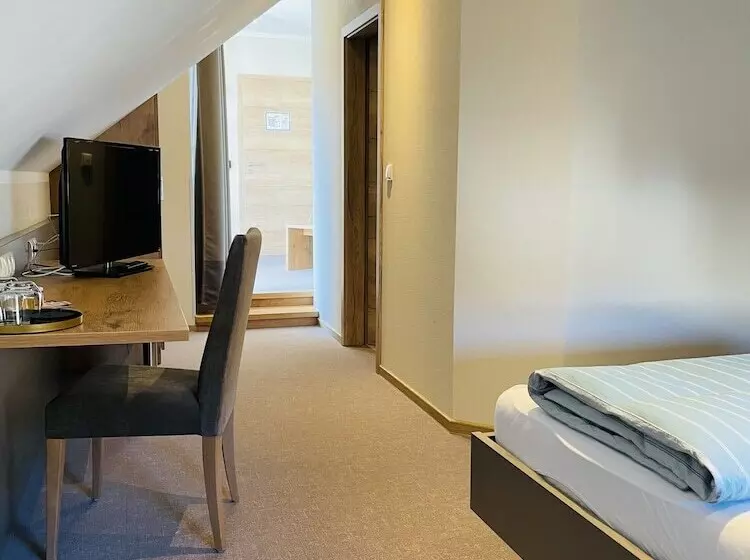 Majatalo Weinbergs Loge