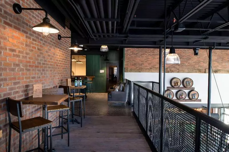 Cantilever Hotel, Trademark Collection By Wyndham