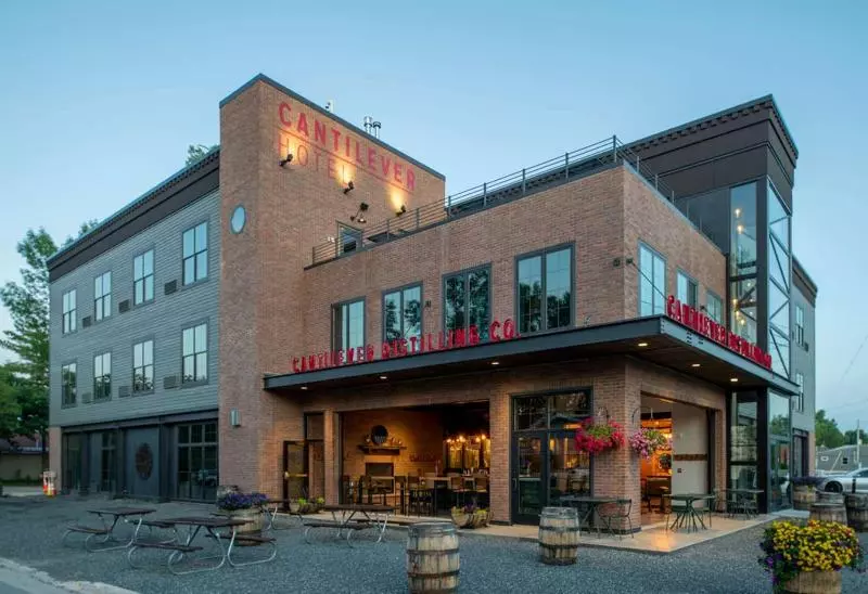 Cantilever Hotel, Trademark Collection By Wyndham