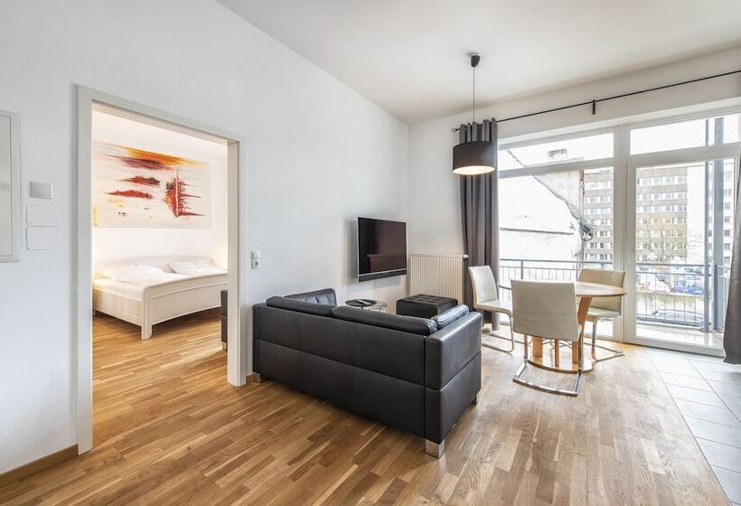 Friedrichs Apartments