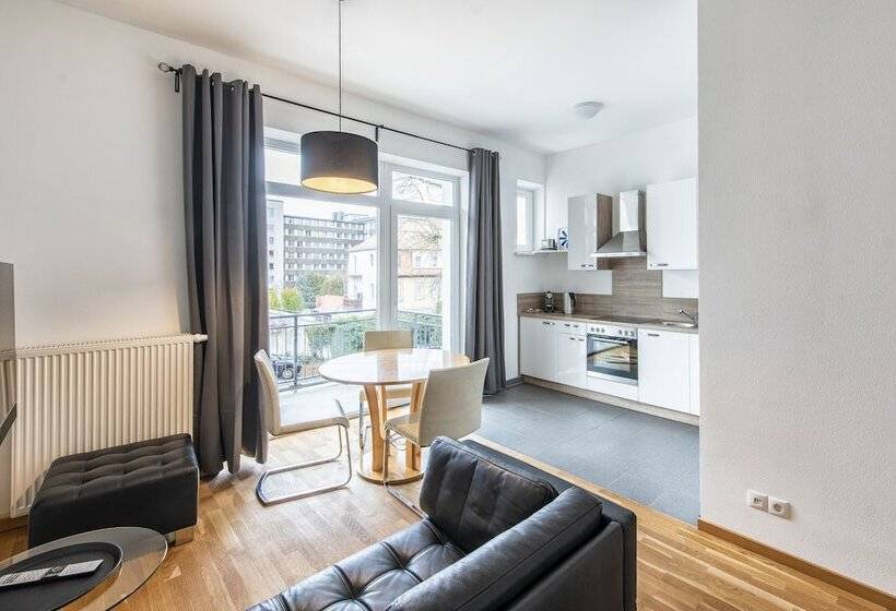 Friedrichs Apartments