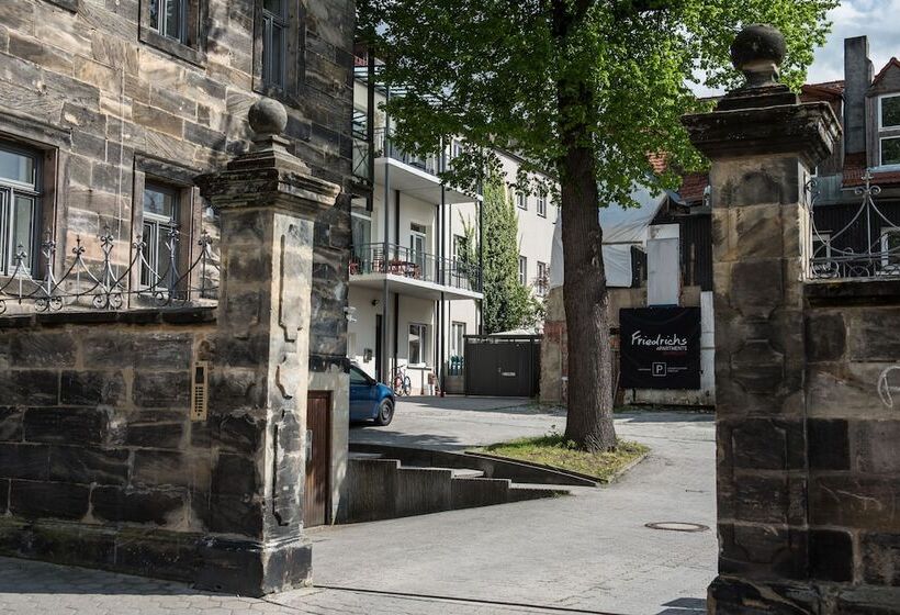 Friedrichs Apartments