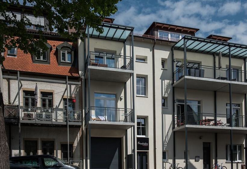 Friedrichs Apartments