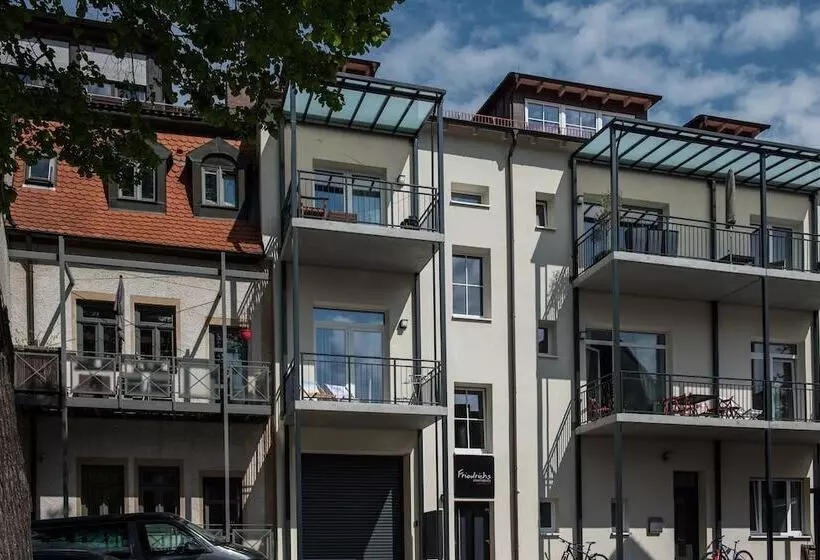 Friedrichs Apartments