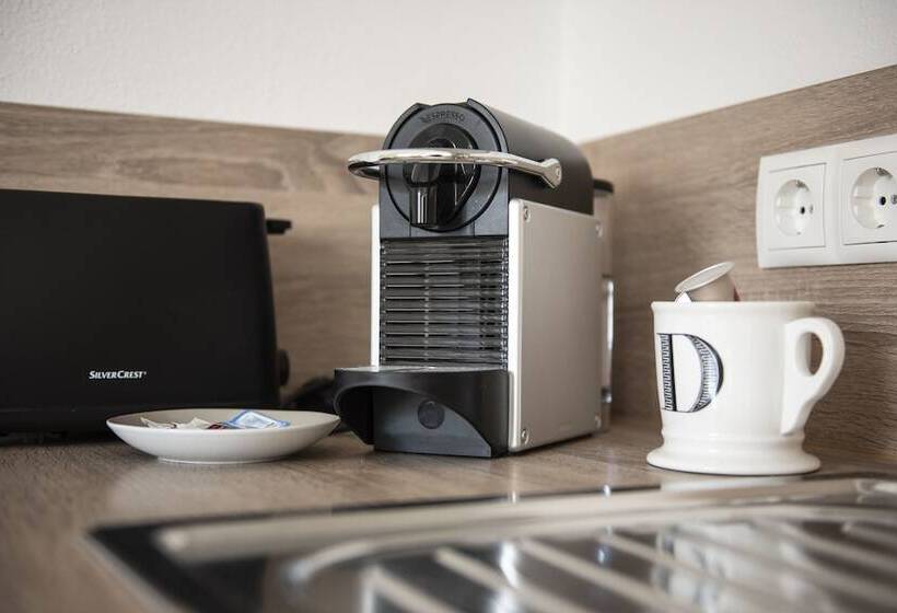 Friedrichs Apartments