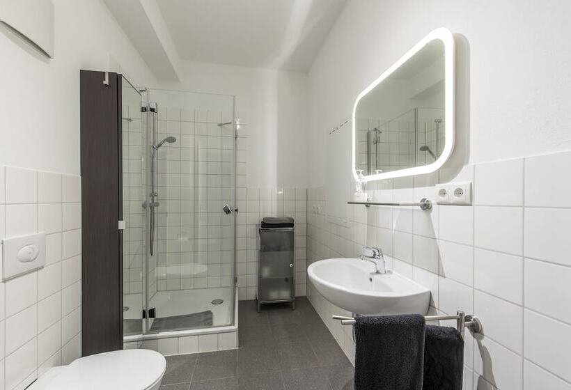 Friedrichs Apartments