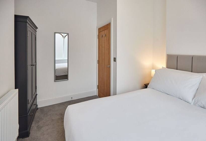 Host & Stay High Street Apartments