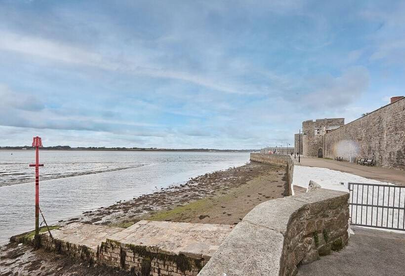 Host & Stay High Street Apartments