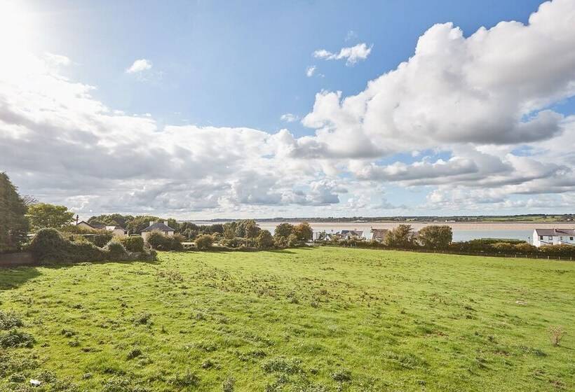 Host & Stay High Street Apartments