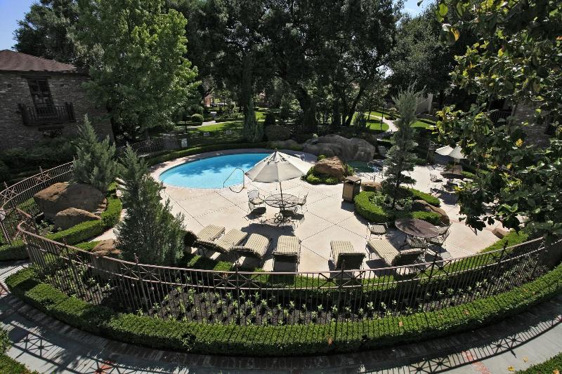 ホテル The Piccolo