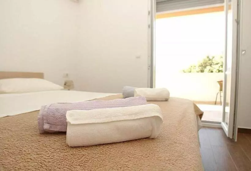 Majatalo Pansion Jurko