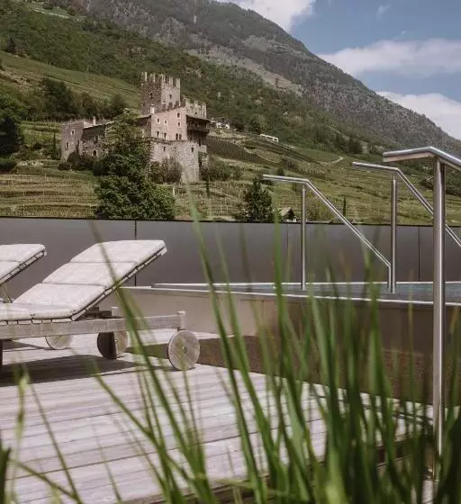 Hotelli Lindenhof Pure Luxury & Spa Dolcevita Resort