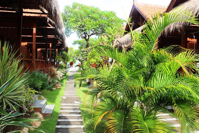 فندق Pemedal Beach Resort