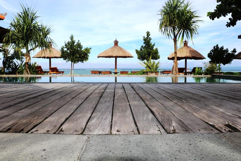 فندق Pemedal Beach Resort