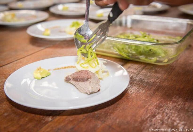 Отель Roça São João Dos Angolares