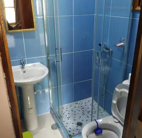 پانسیون Domus Guesthouse