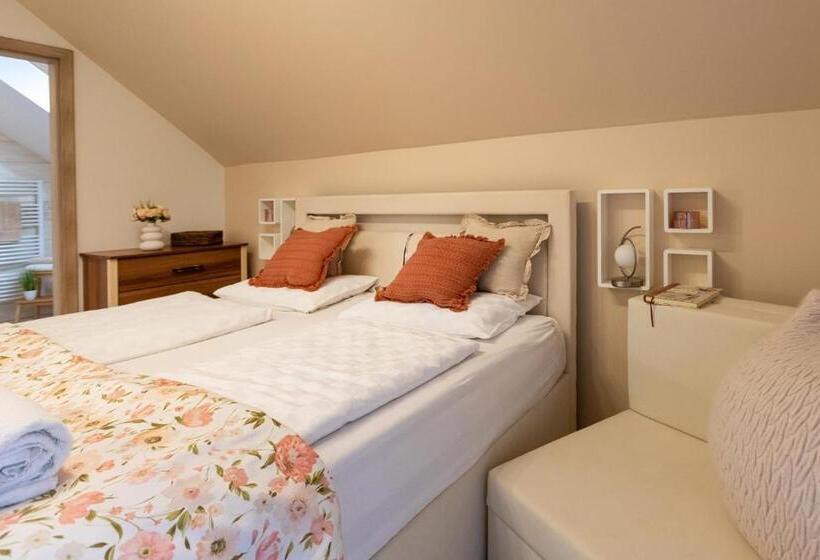 Пансион Balaton Fantasy Villa