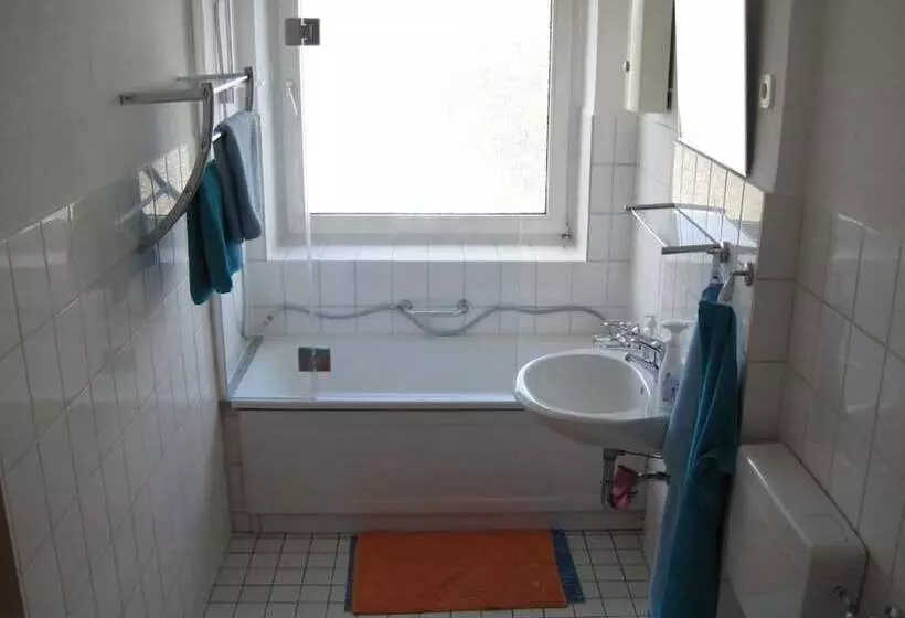 92b Bahnhofstr. Apartment