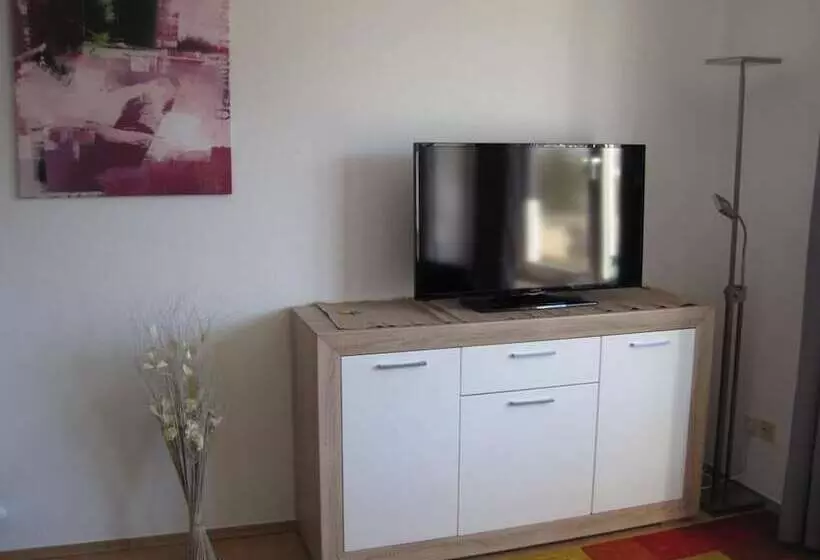 92b Bahnhofstr. Apartment