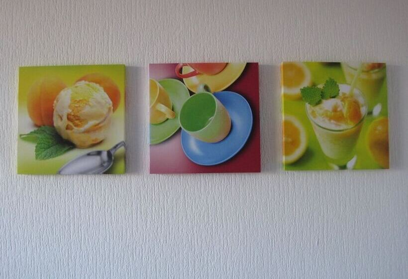 92b Bahnhofstr. Apartment