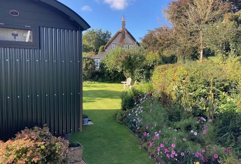 Aamiaismajoitus (B&B) Corner House