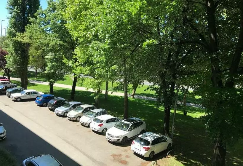 Green Avenue Apartment Zagreb